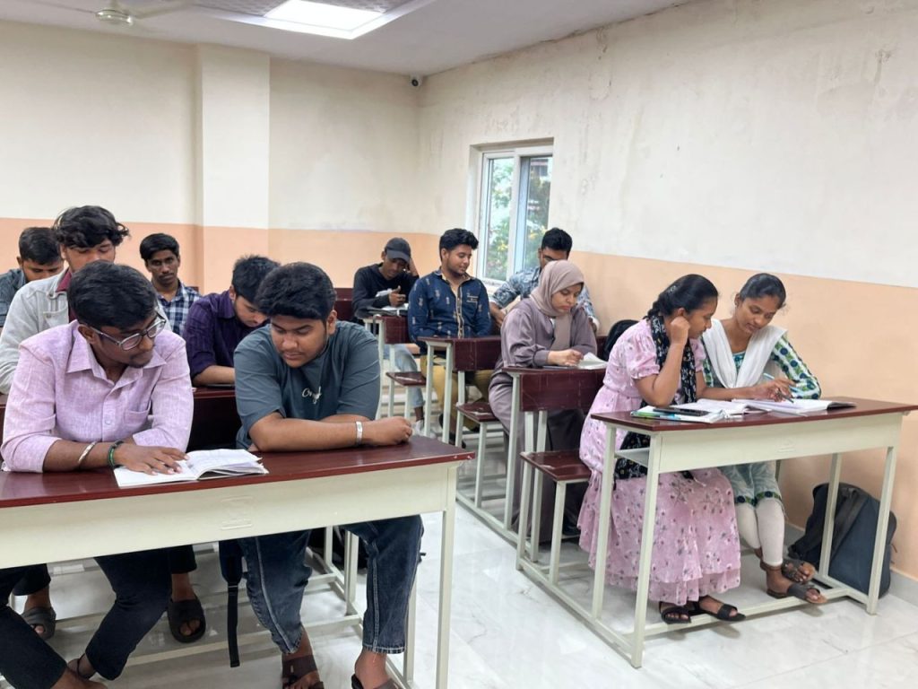 CAT college students5